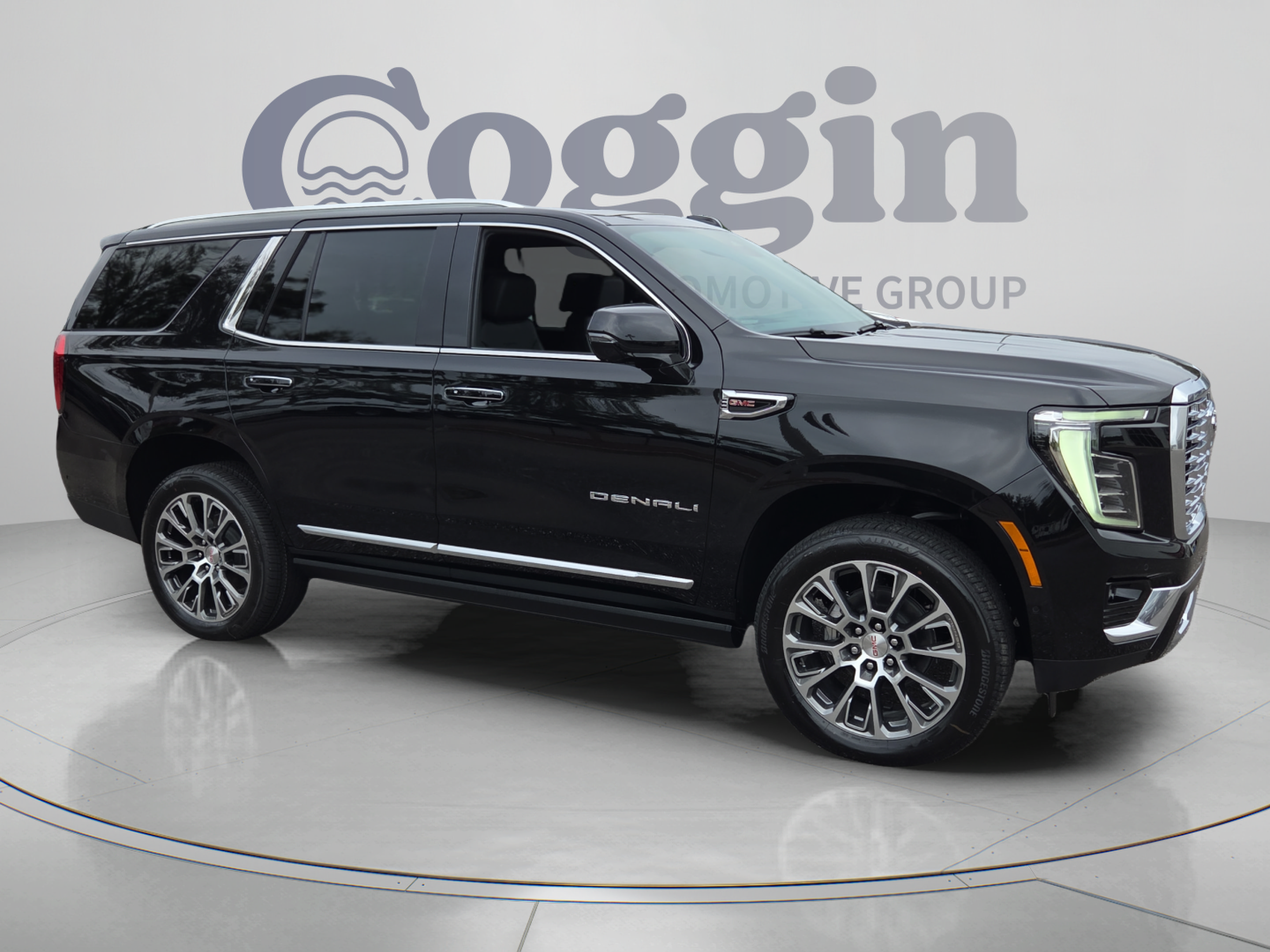 New 2026 GMC Yukon Denali w/ Denali Reserve Package AWD/4WD image 7