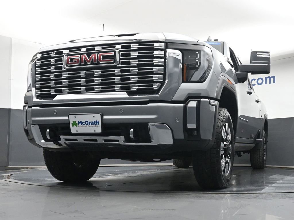Used 2024 GMC Sierra 2500 Denali w/ Denali Reserve Package image 6