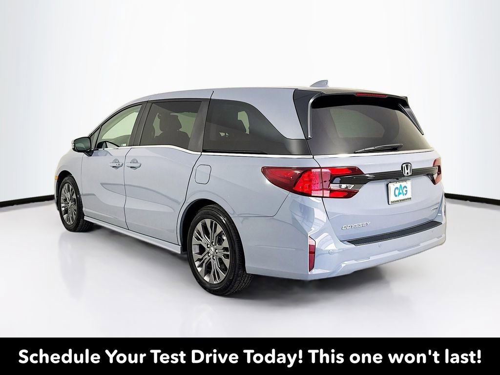 Used 2026 Honda Odyssey Touring image 6