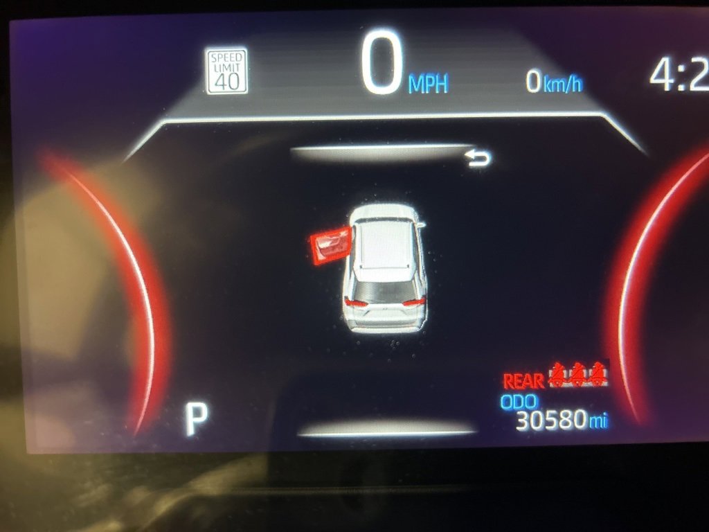 Used 2024 Toyota RAV4 XLE image 18