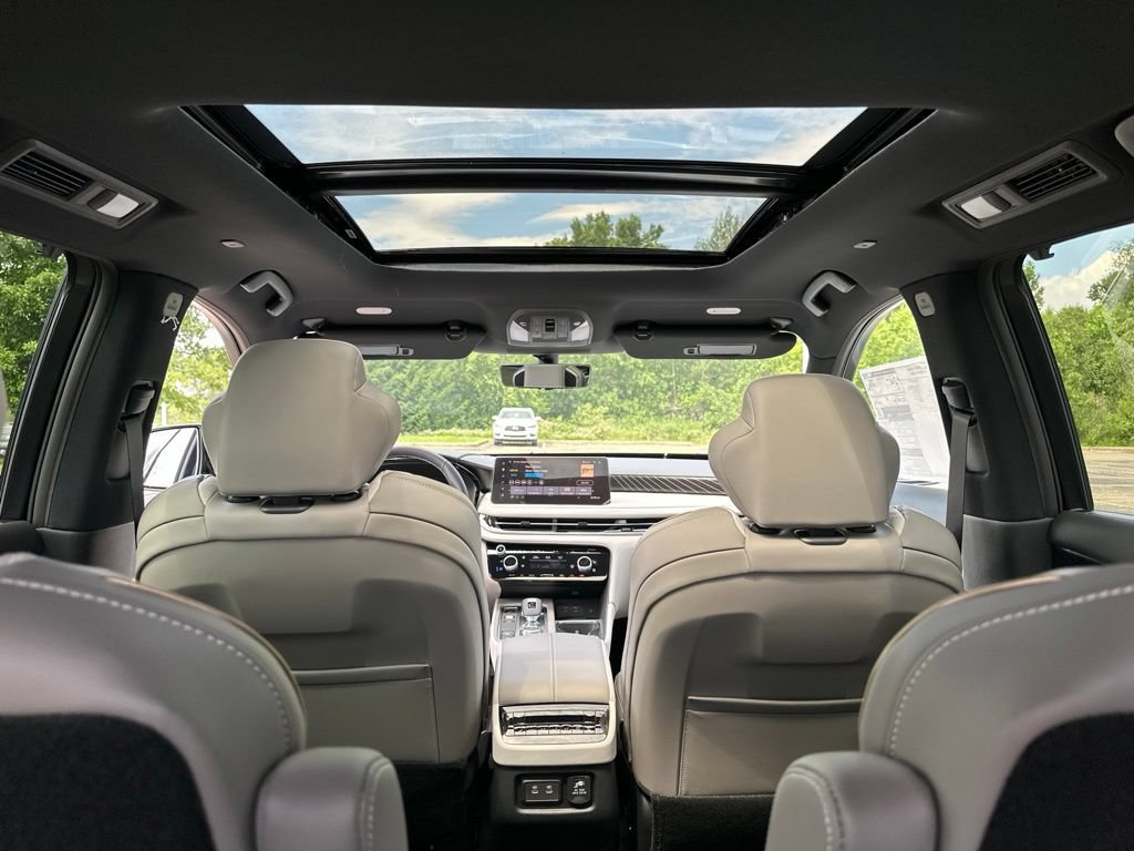 New 2027 INFINITI QX60 Autograph w/ Dark Cargo Package AWD/4WD image 30