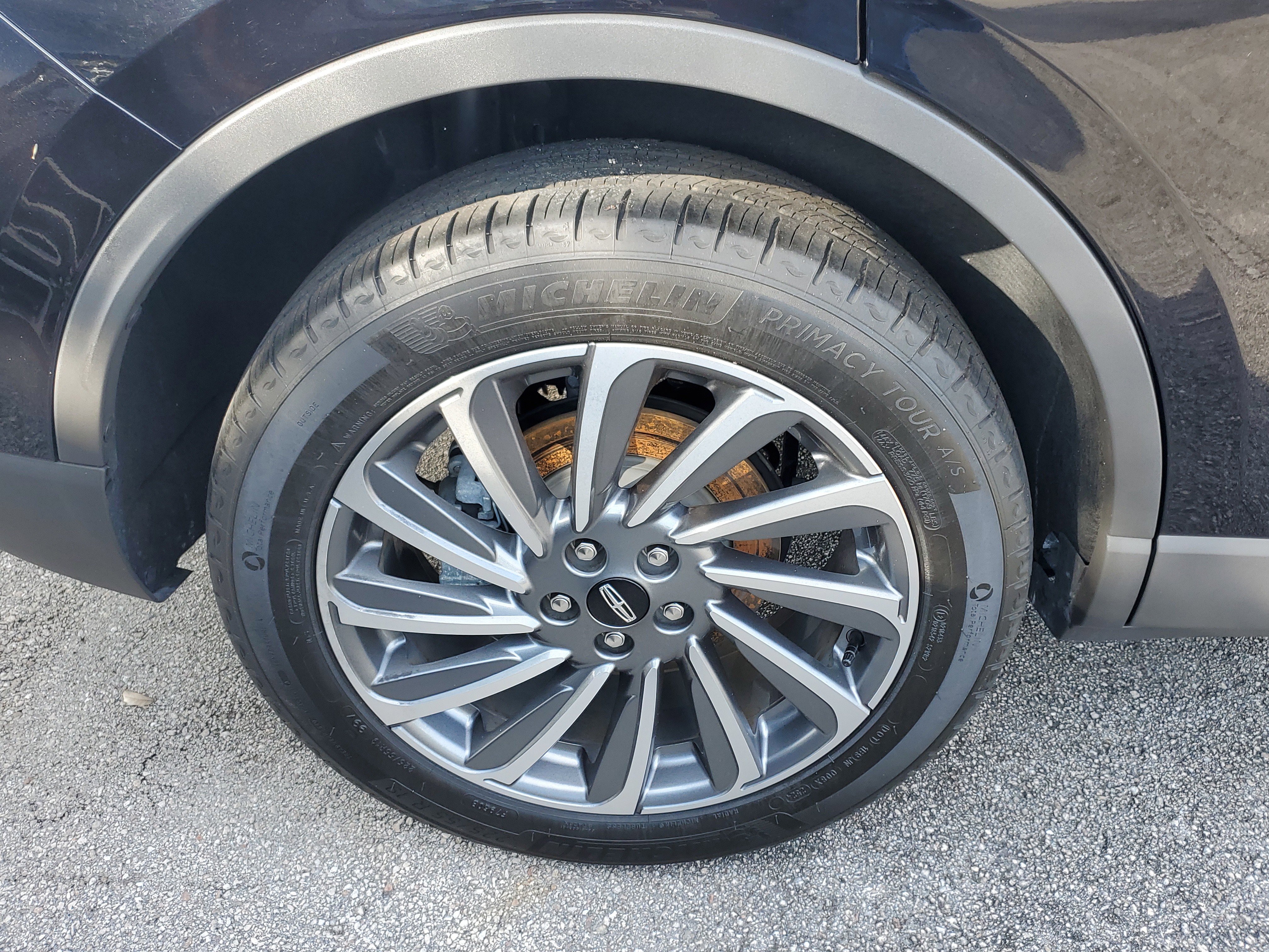 Certified 2024 Lincoln Corsair Reserve w/ Equipment Group 201A image 5