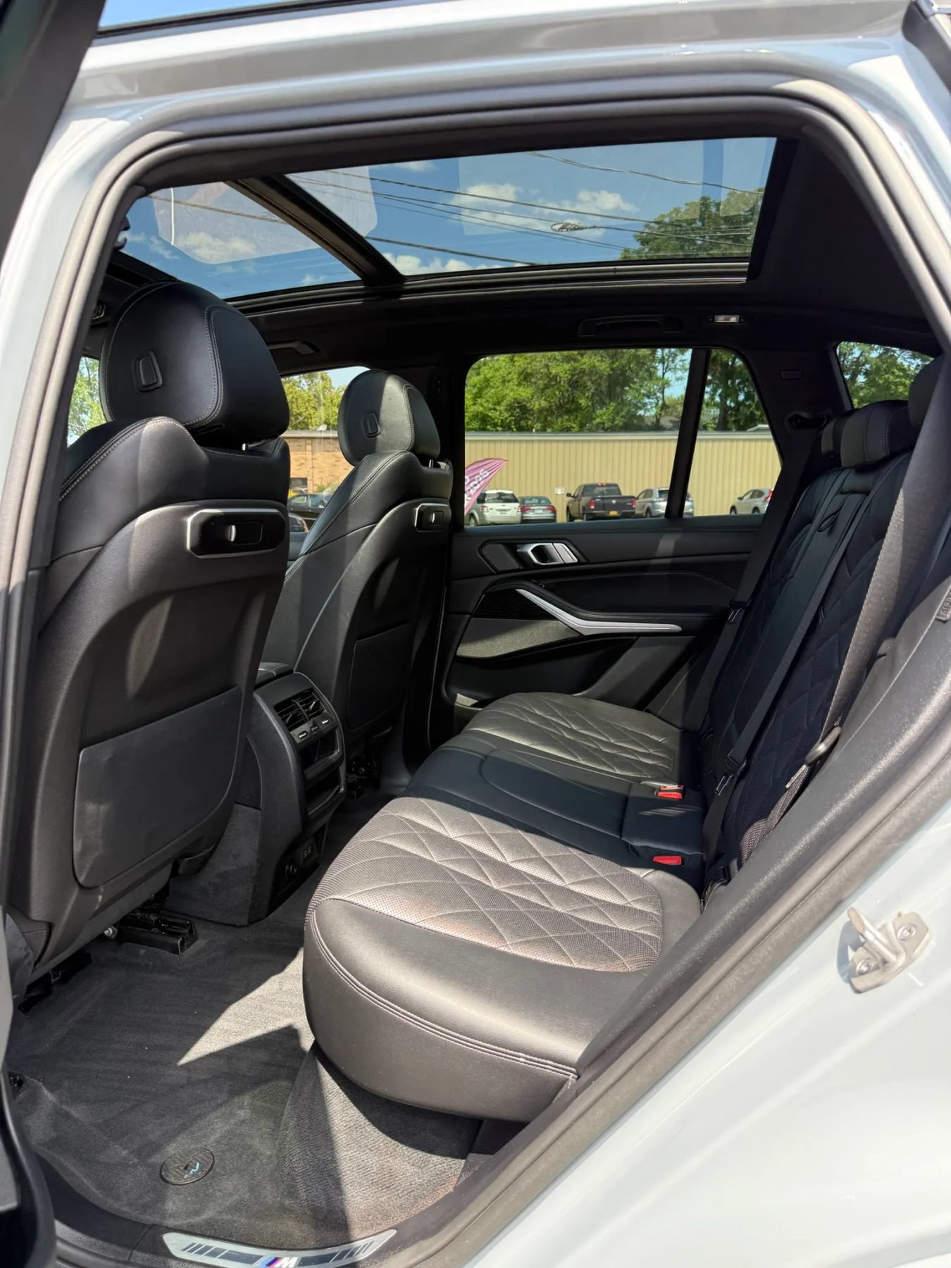 Used 2024 BMW X5 xDrive40i w/ M Sport Package AWD/4WD image 24