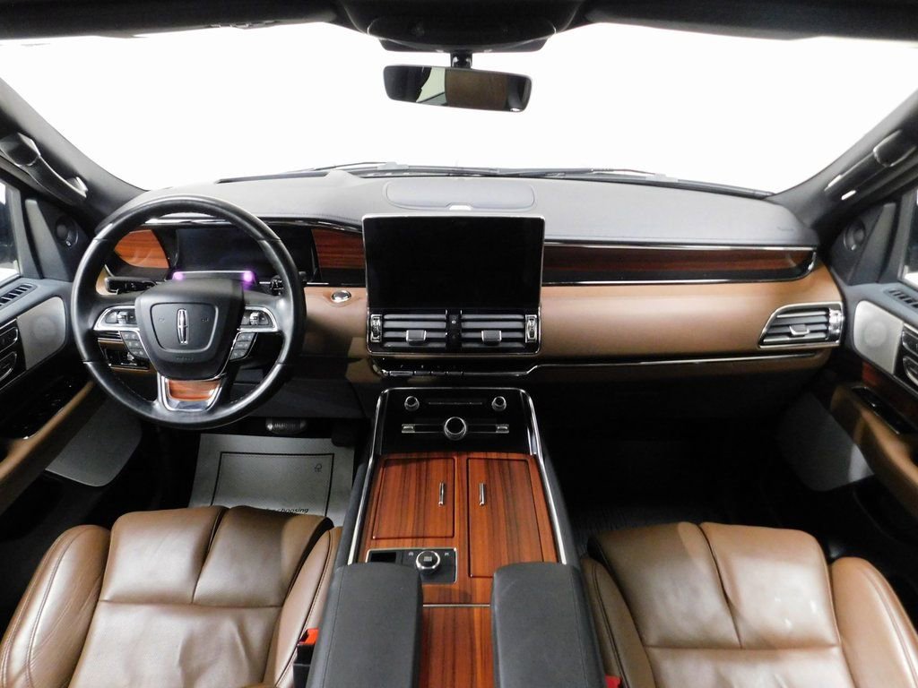 Used 2024 Lincoln Navigator L Reserve w/ Equipment Group 201A image 38