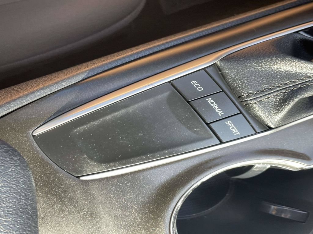 Used 2023 Toyota Camry LE FWD image 40