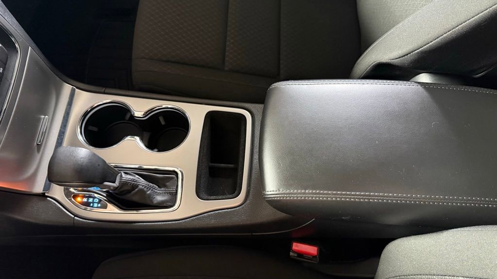 Used 2018 Jeep Grand Cherokee Laredo image 22