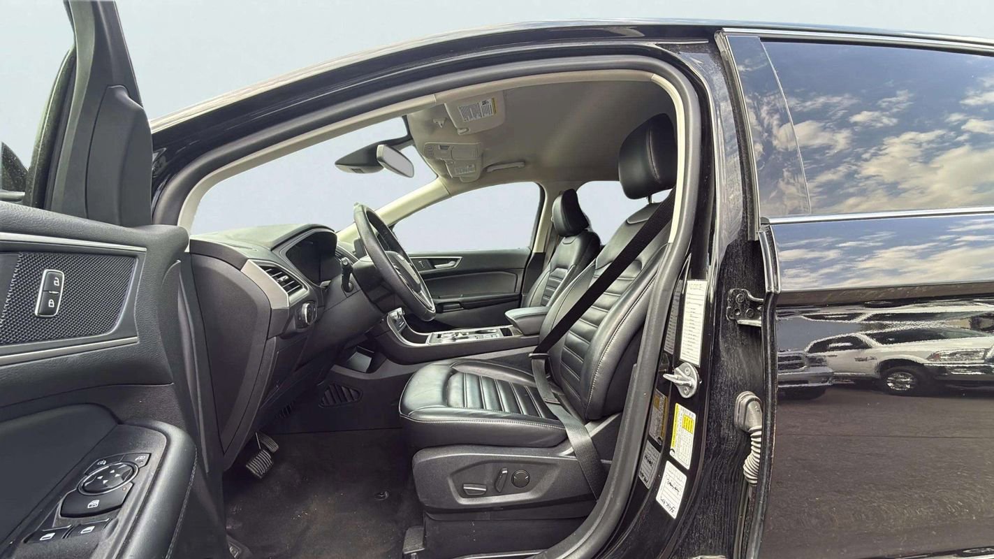 Used 2024 Ford Edge SEL image 14