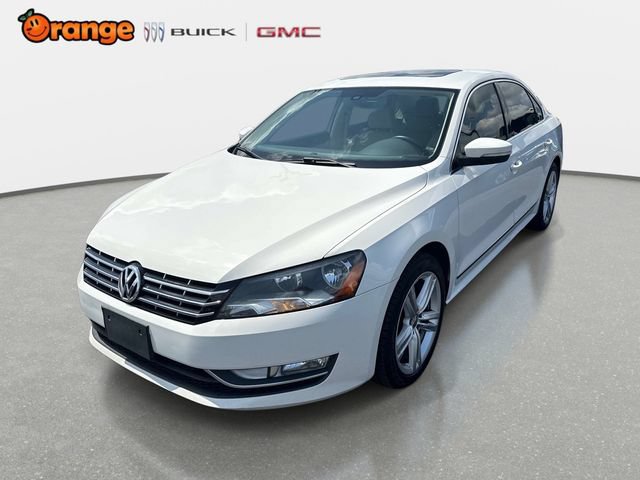 Used 2015 Volkswagen Passat 1.8T SEL Premium FWD image 7