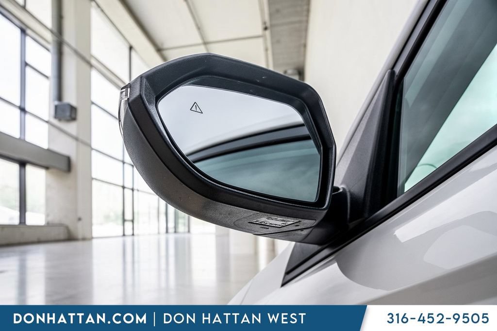 Used 2025 Hyundai Kona SEL AWD/4WD image 30
