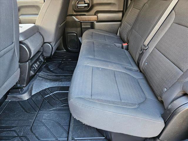 Used 2022 Chevrolet Silverado 3500 LT w/ Convenience Package image 16