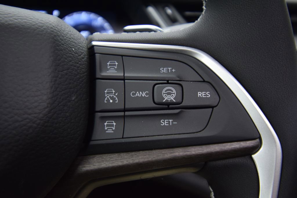 New 2026 Jeep Grand Cherokee Limited image 24