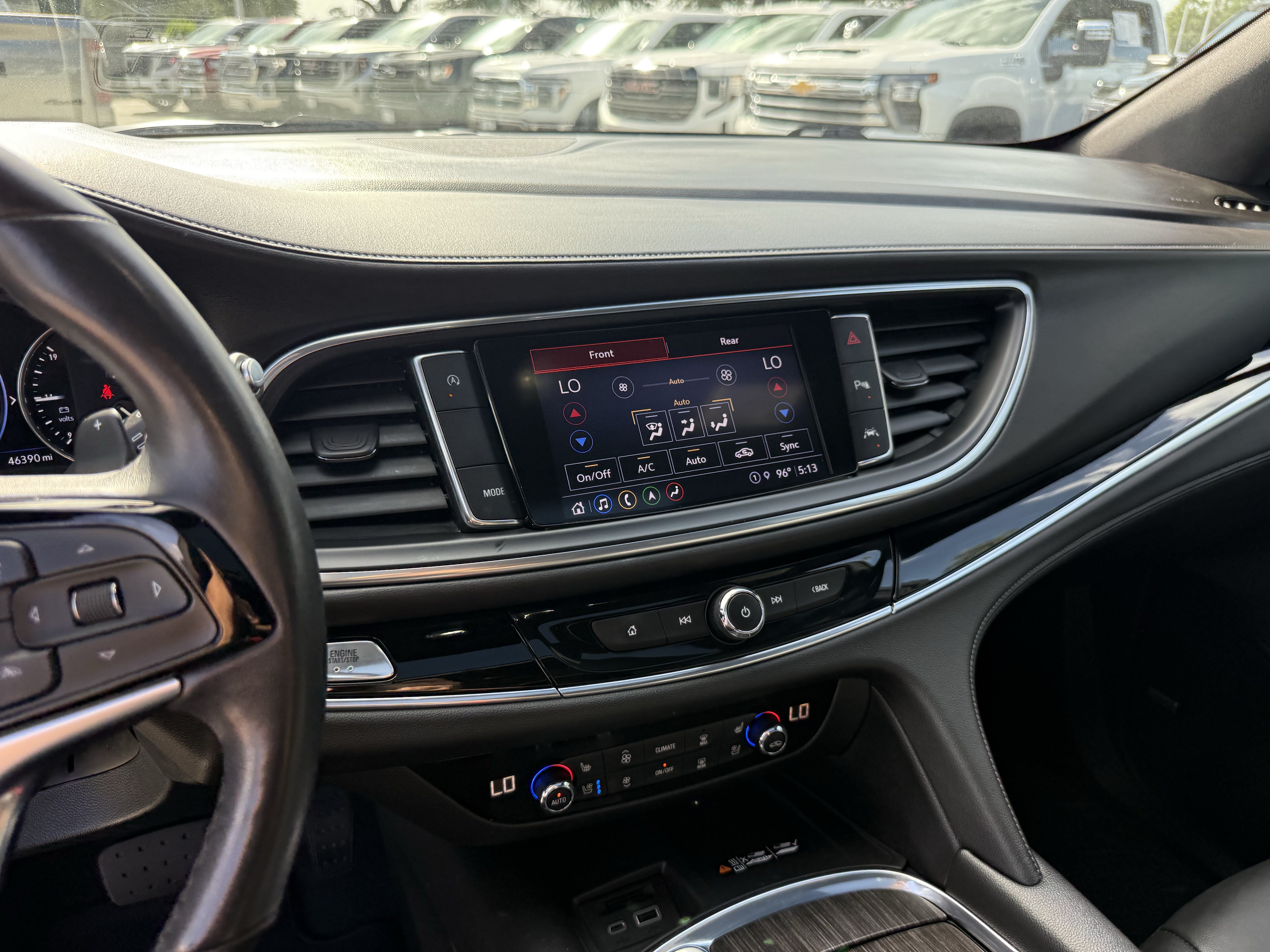 Used 2023 Buick Enclave Avenir w/ Avenir Technology Package FWD image 18