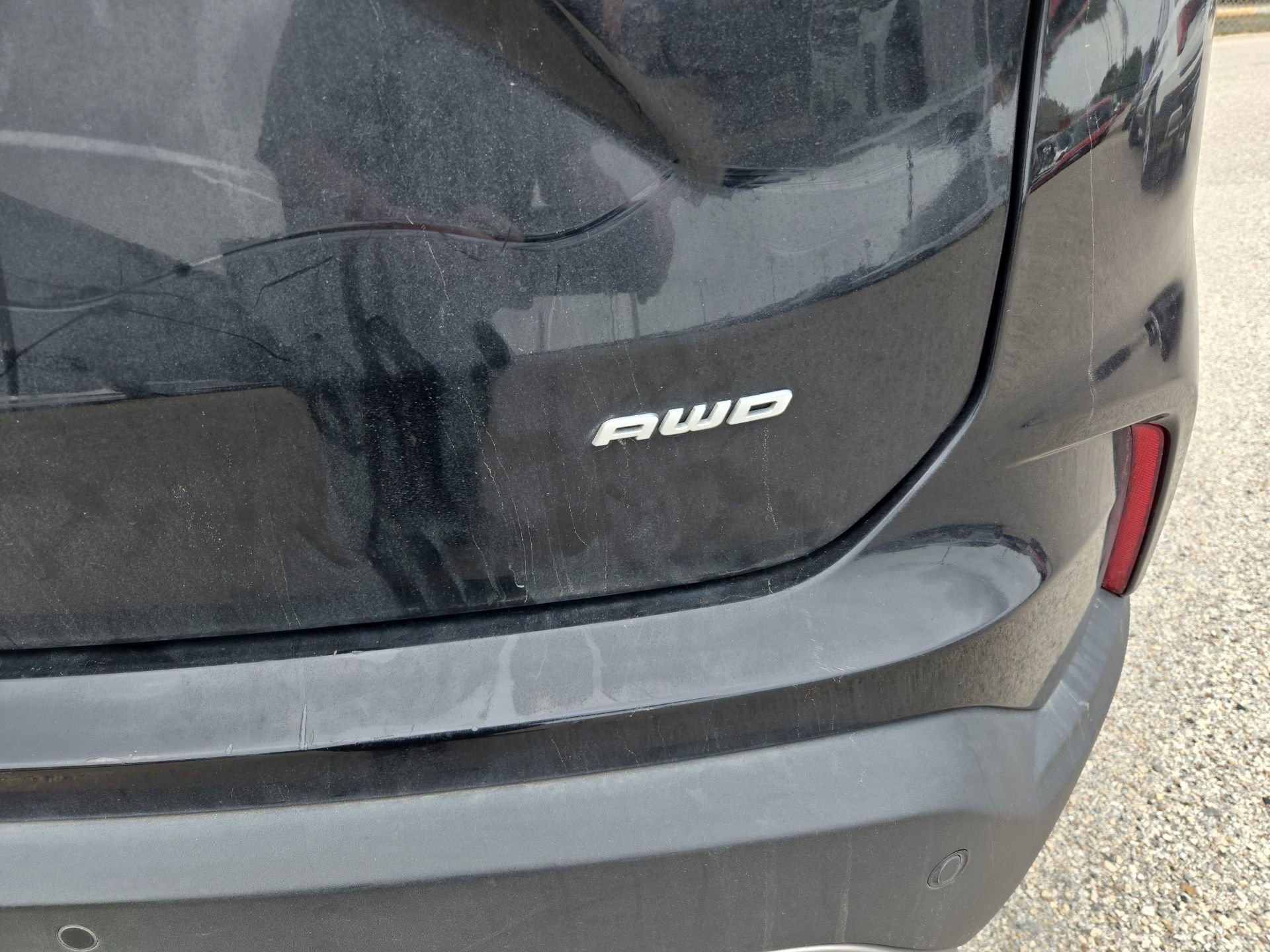 Used 2022 Ford Edge Titanium w/ Equipment Group 301A AWD/4WD image 13