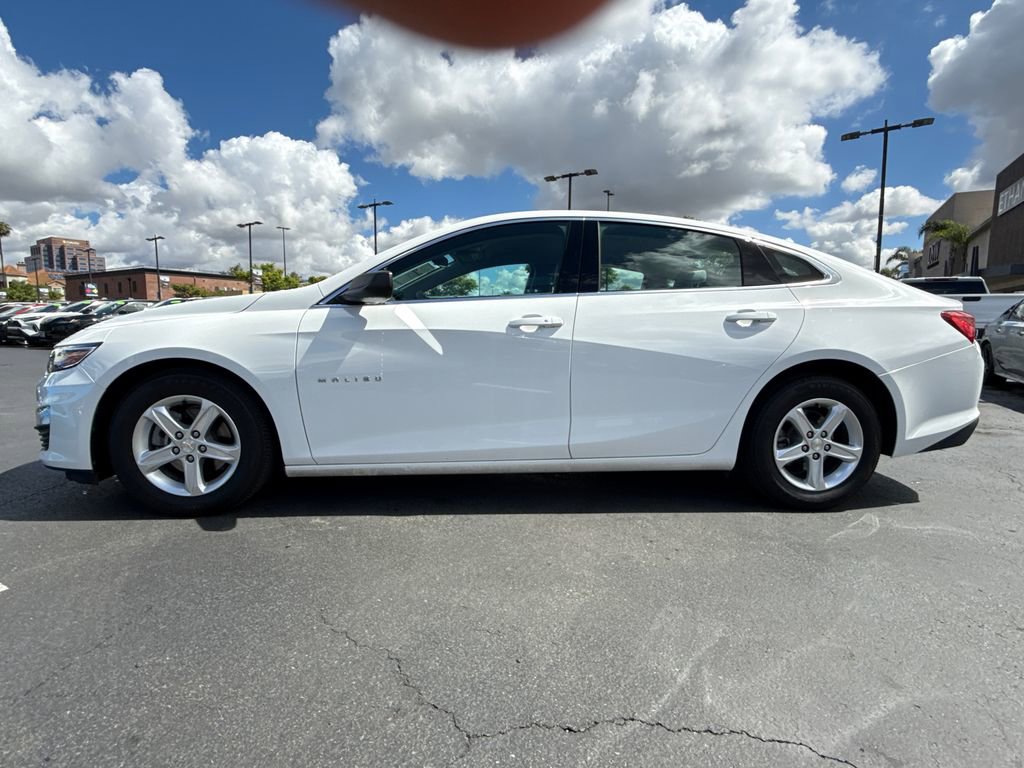 Used 2022 Chevrolet Malibu LS FWD image 7