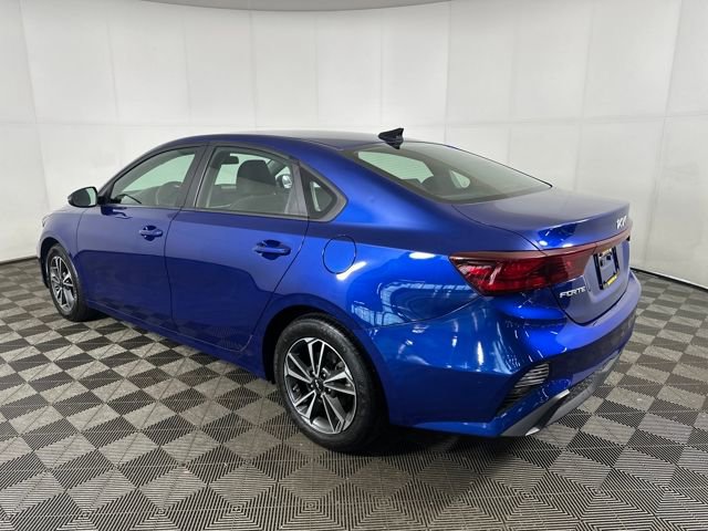 Used 2024 Kia Forte LXS w/ LXS Technology Package image 5