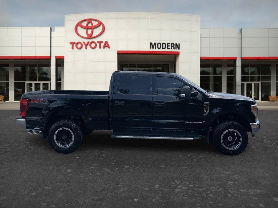 Used 2022 Ford F350 XLT w/ XLT Value Package AWD/4WD image 4
