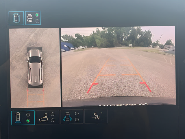 Used 2025 GMC Acadia Elevation FWD image 28