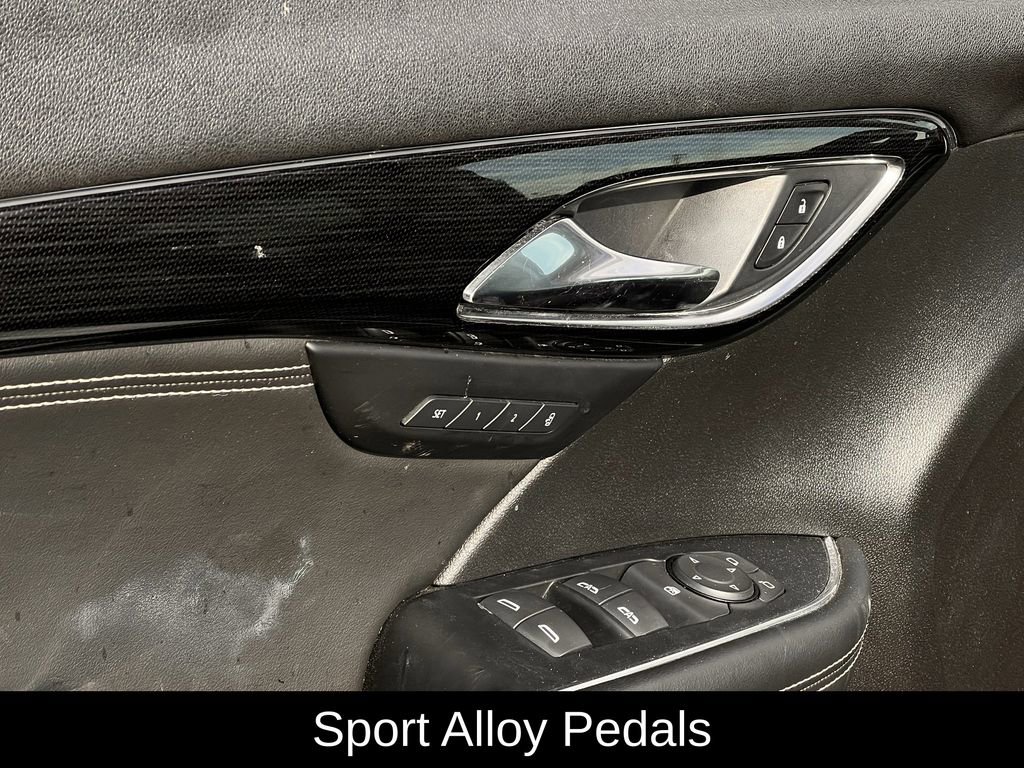 Used 2023 Buick Envision Essence w/ Sport Touring Package image 26