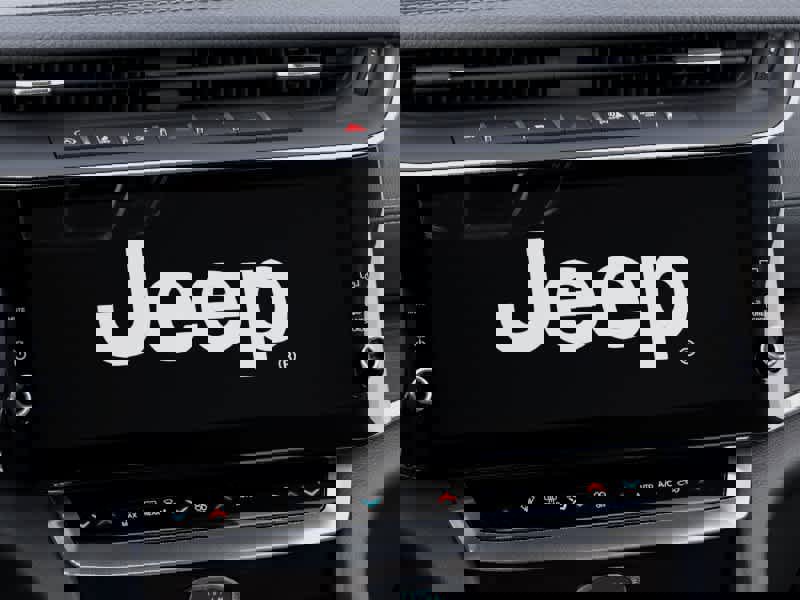 New 2026 Jeep Grand Cherokee Altitude AWD/4WD image 18