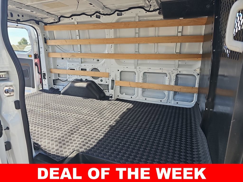 Used 2024 Ford Transit 250 Low Roof w/ Exterior Upgrade Package image 12