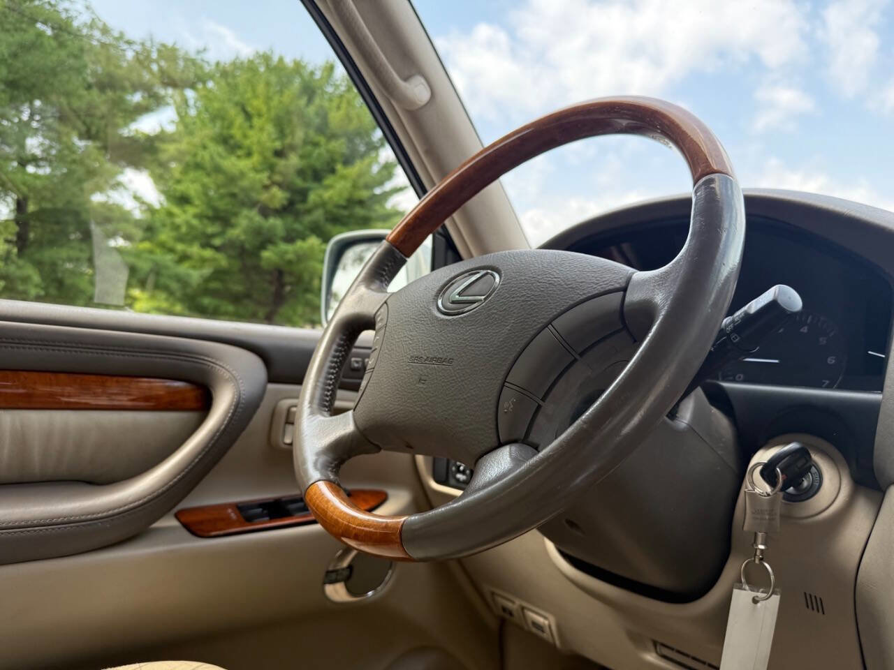 Used 2003 Lexus LX 470 4WD image 87