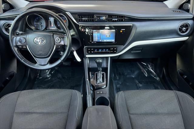 Certified 2018 Toyota Corolla iM w/ Carpet Mat Package (TMS) FWD image 3