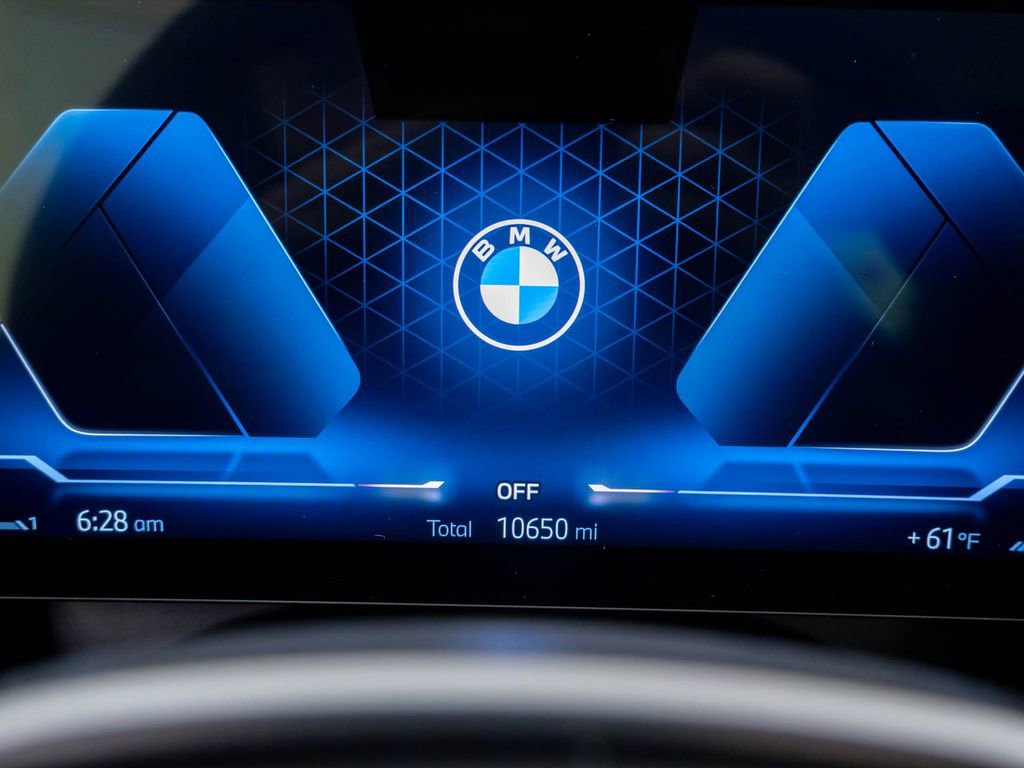 Used 2024 BMW 540i xDrive w/ Executive Package AWD/4WD image 22