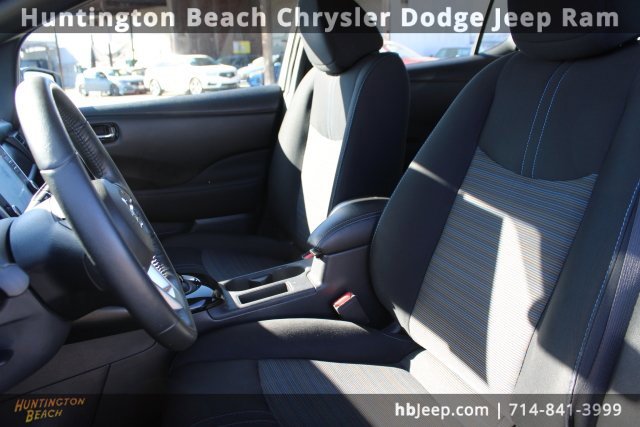 Used 2022 Nissan Leaf SV image 33