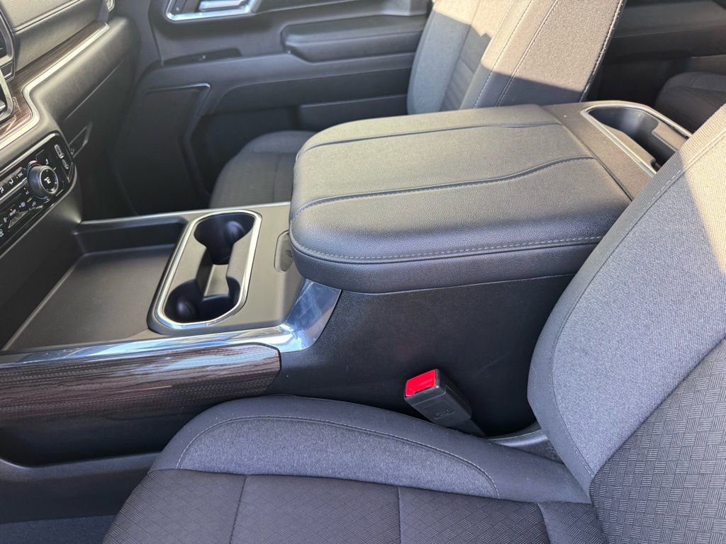 Used 2024 Chevrolet Silverado 3500 LT w/ Z71 Sport Edition image 15