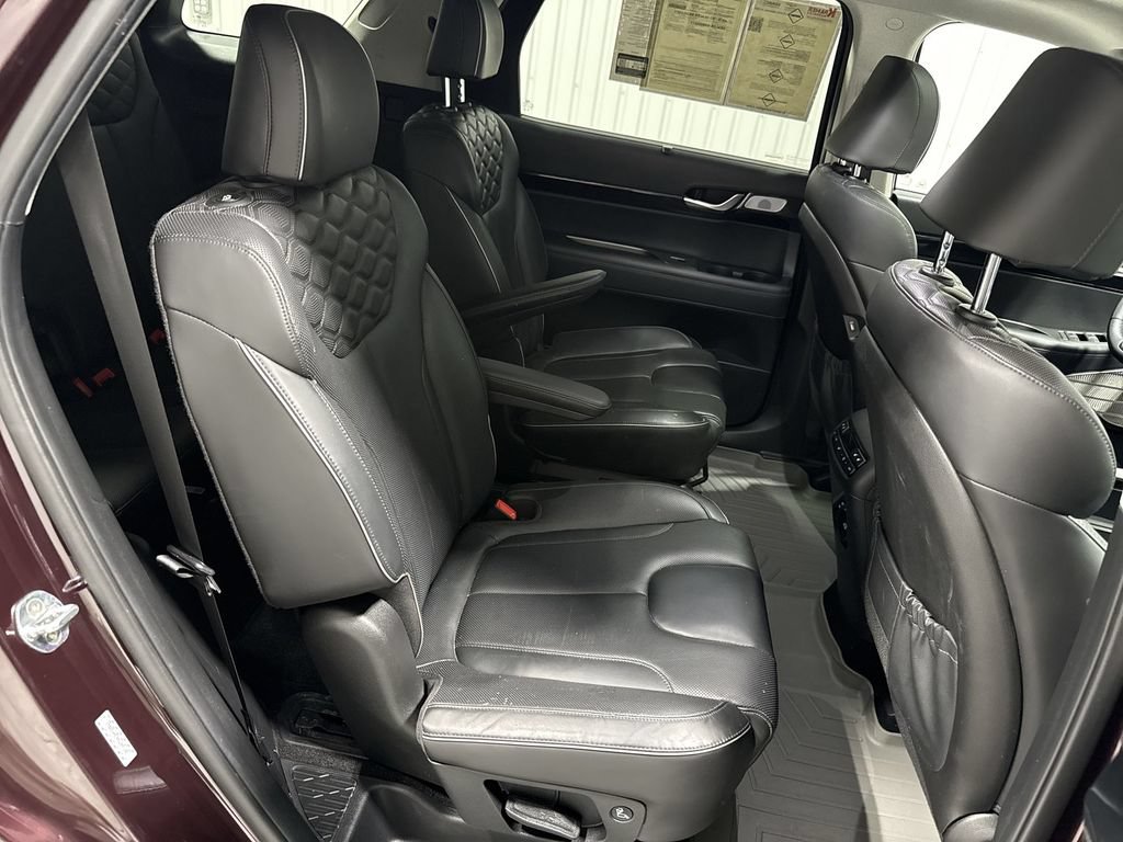Used 2021 Hyundai Palisade Limited w/ Cargo Package FWD image 28