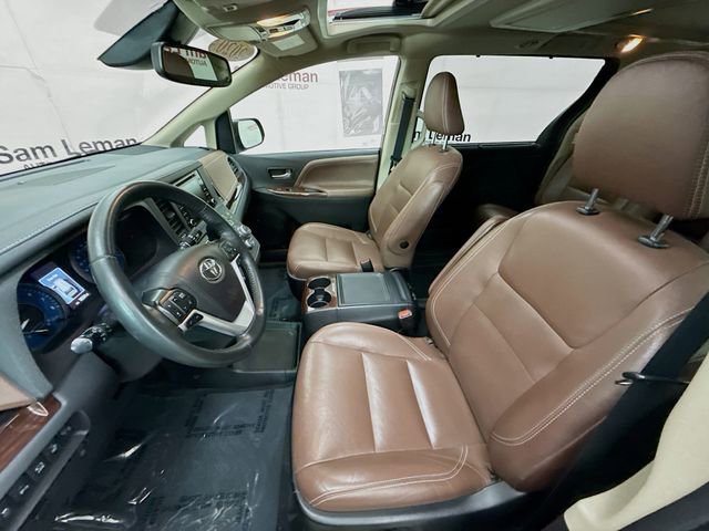 Used 2020 Toyota Sienna Limited Premium AWD/4WD image 24