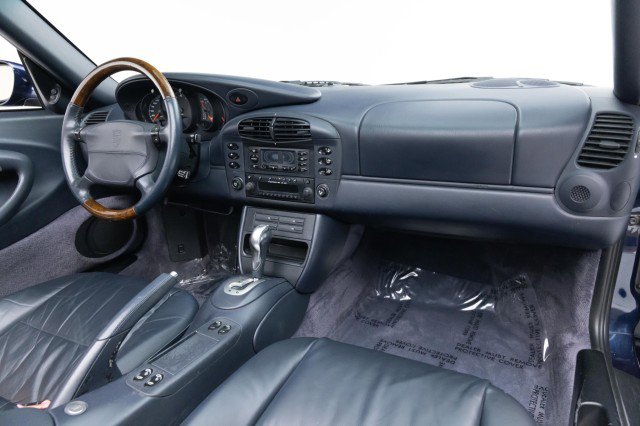 Used 2000 Porsche 911 Carrera image 2