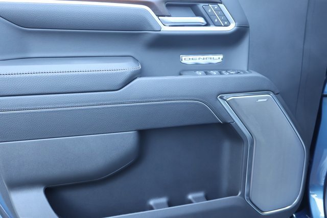 New 2026 GMC Sierra 1500 Denali w/ Technology Package image 11