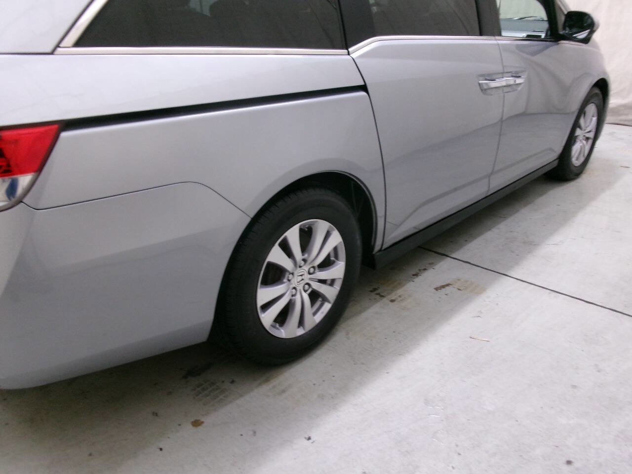 Used 2016 Honda Odyssey EX-L image 8