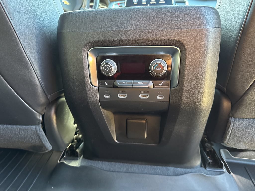 Used 2021 Chevrolet Tahoe High Country AWD/4WD image 19