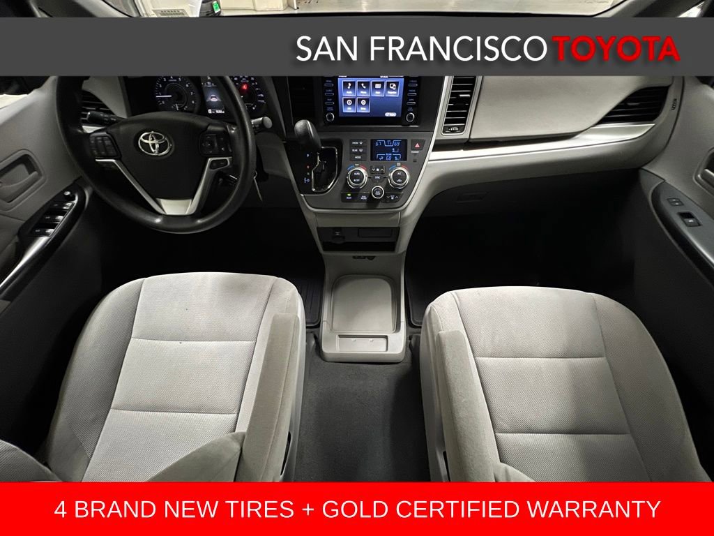 Certified 2020 Toyota Sienna L image 21