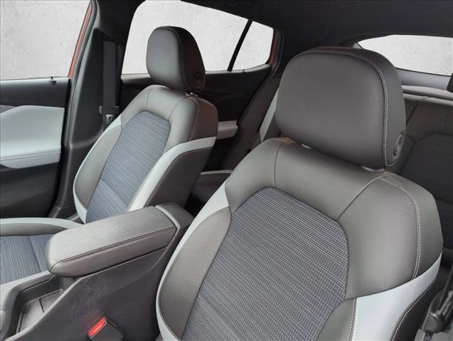 Used 2024 Buick Envista Preferred w/ Convenience I Package image 9