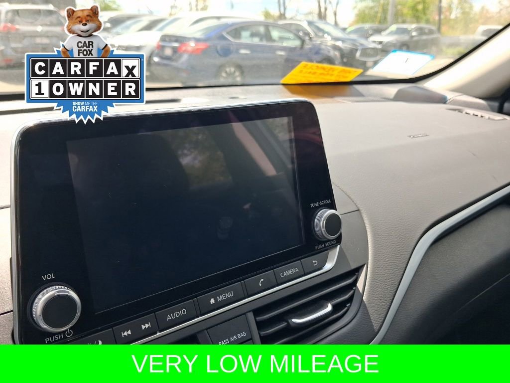 Used 2025 Nissan Altima 2.5 S FWD image 17