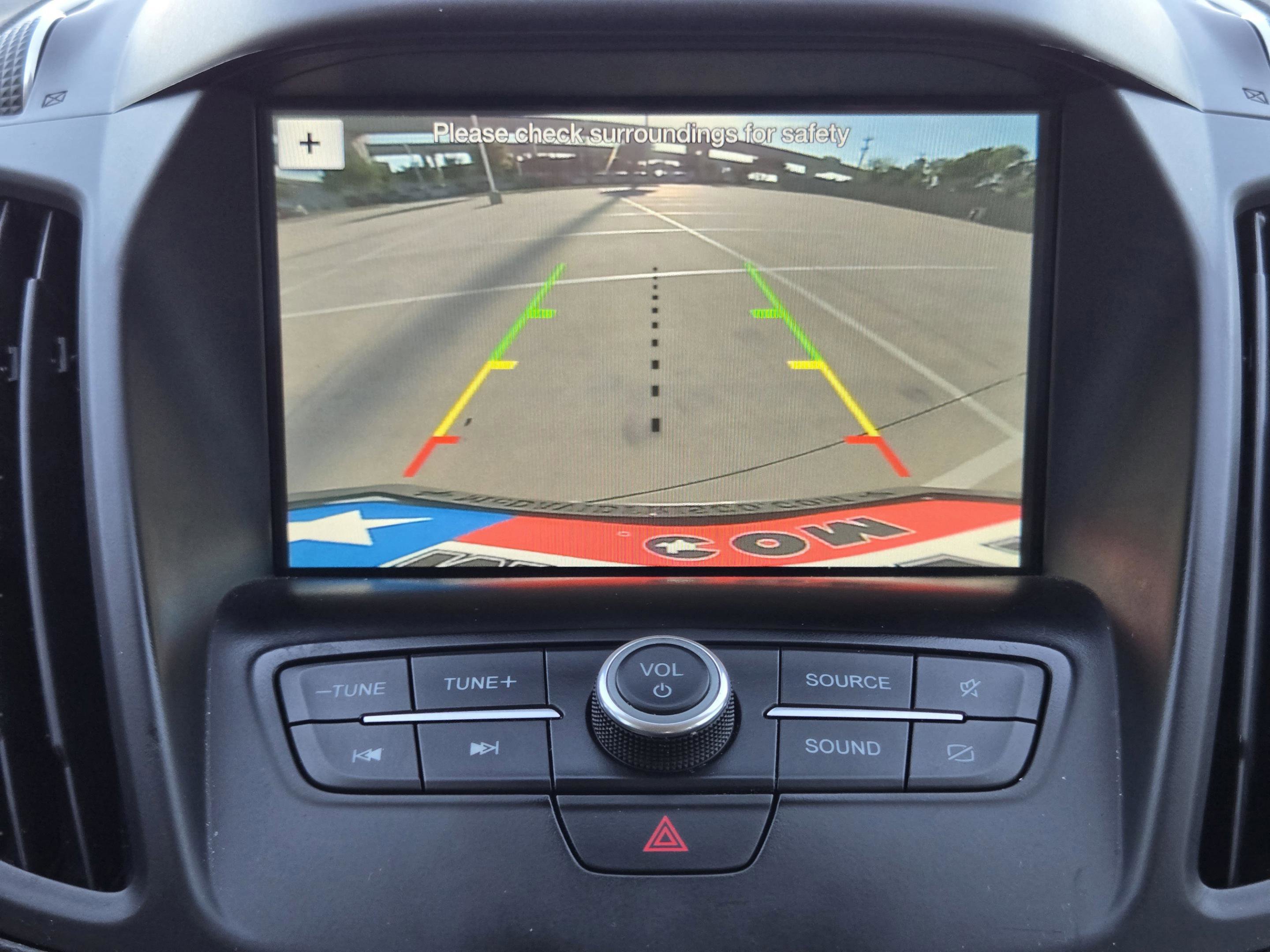 Used 2019 Ford Escape SE FWD image 14