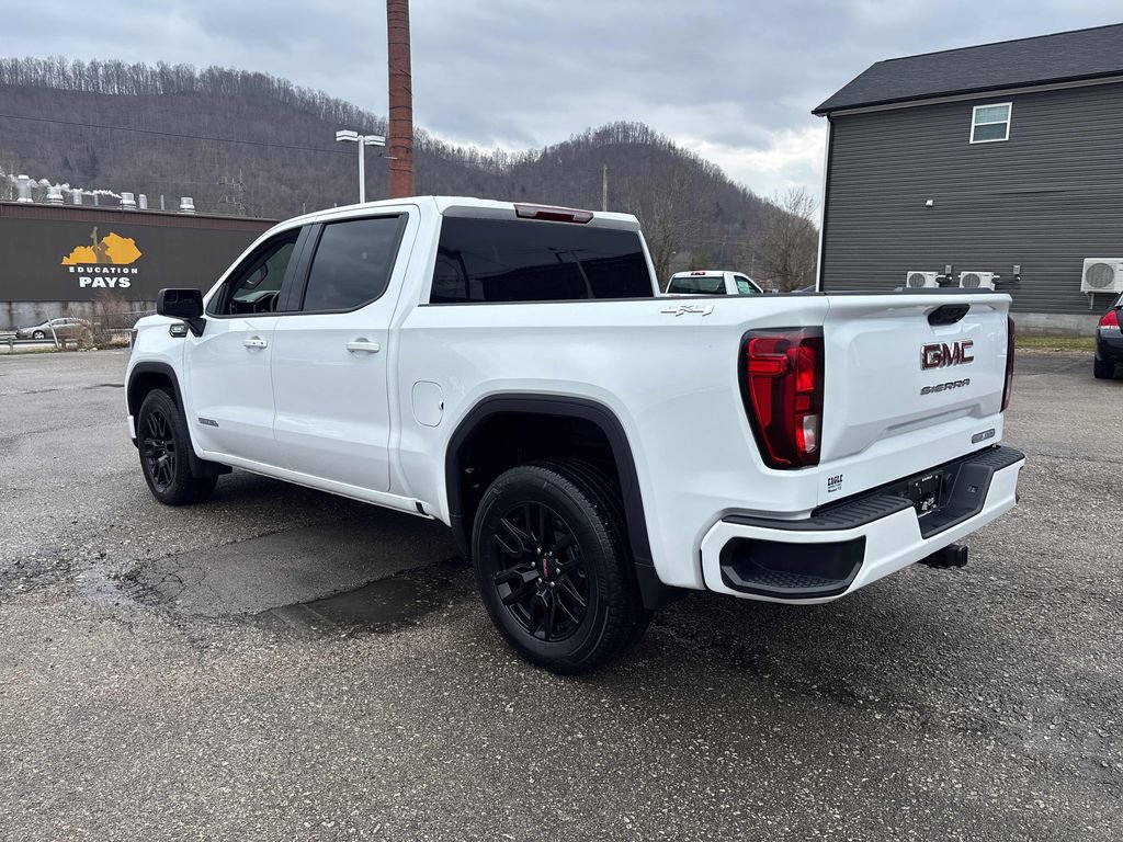 Used 2025 GMC Sierra 1500 Elevation image 3