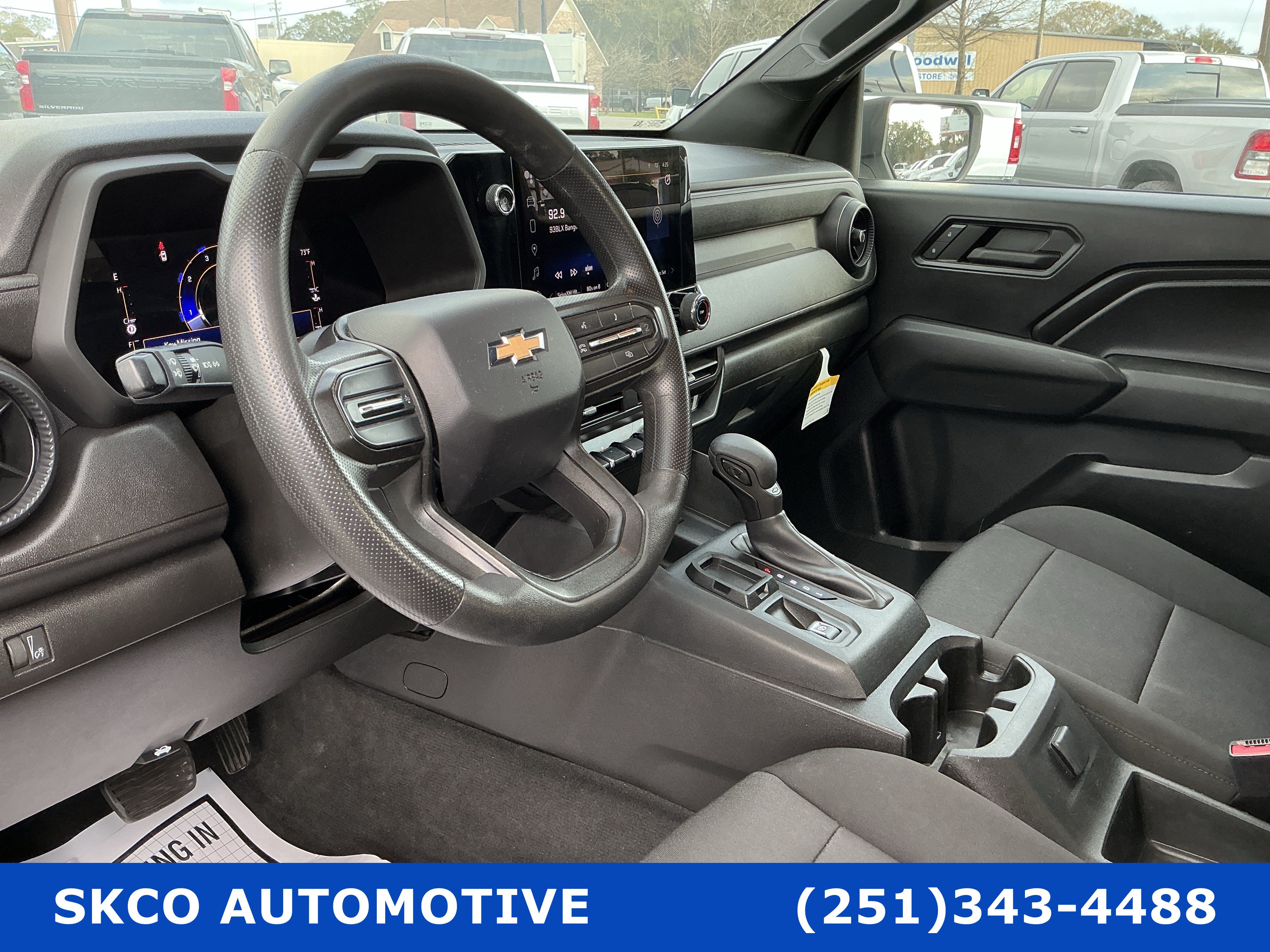 Used 2023 Chevrolet Colorado W/T RWD image 20