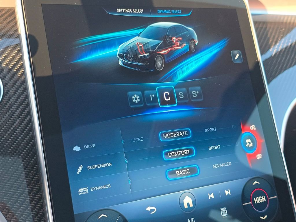 New 2026 Mercedes-Benz C 43 AMG 4MATIC Sedan image 32