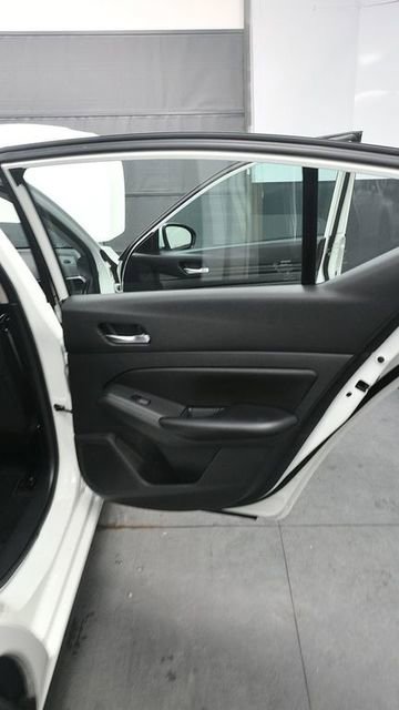 Used 2021 Nissan Altima 2.5 S FWD image 14