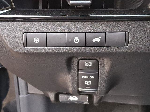 Certified 2025 Nissan Murano SL image 25