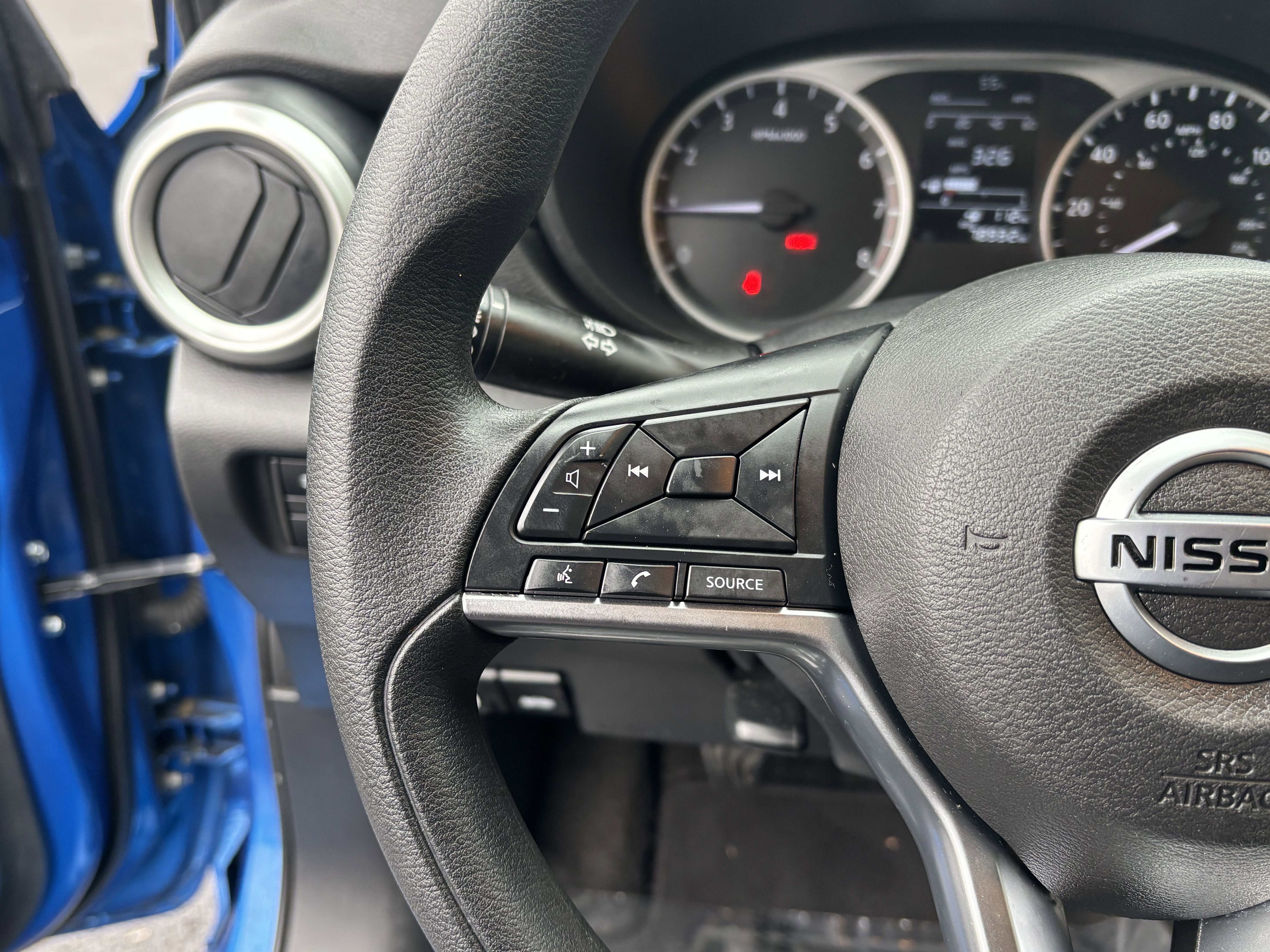 Used 2022 Nissan Versa S image 20