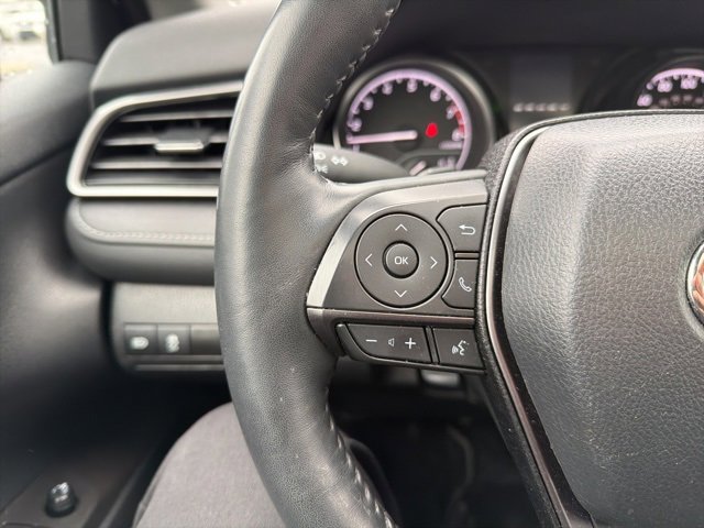 Used 2024 Toyota Camry SE image 21