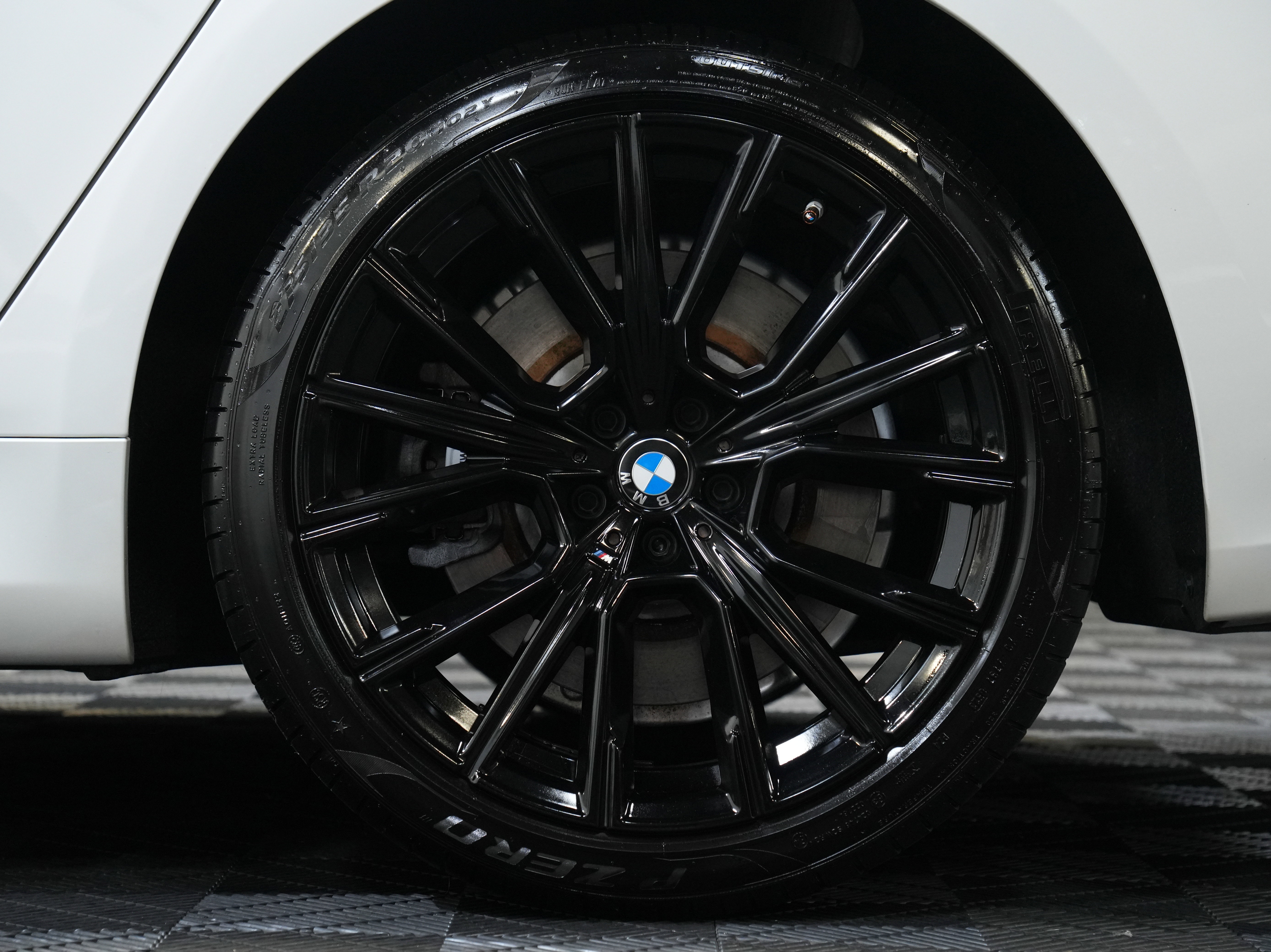 Used 2020 BMW 750i xDrive image 58