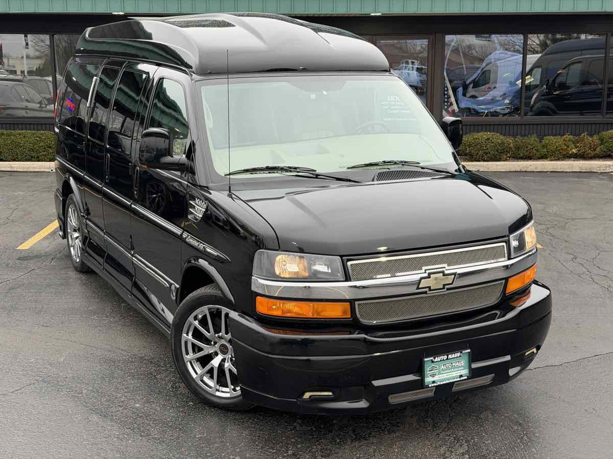 Used 2012 Chevrolet Express 1500 image 3