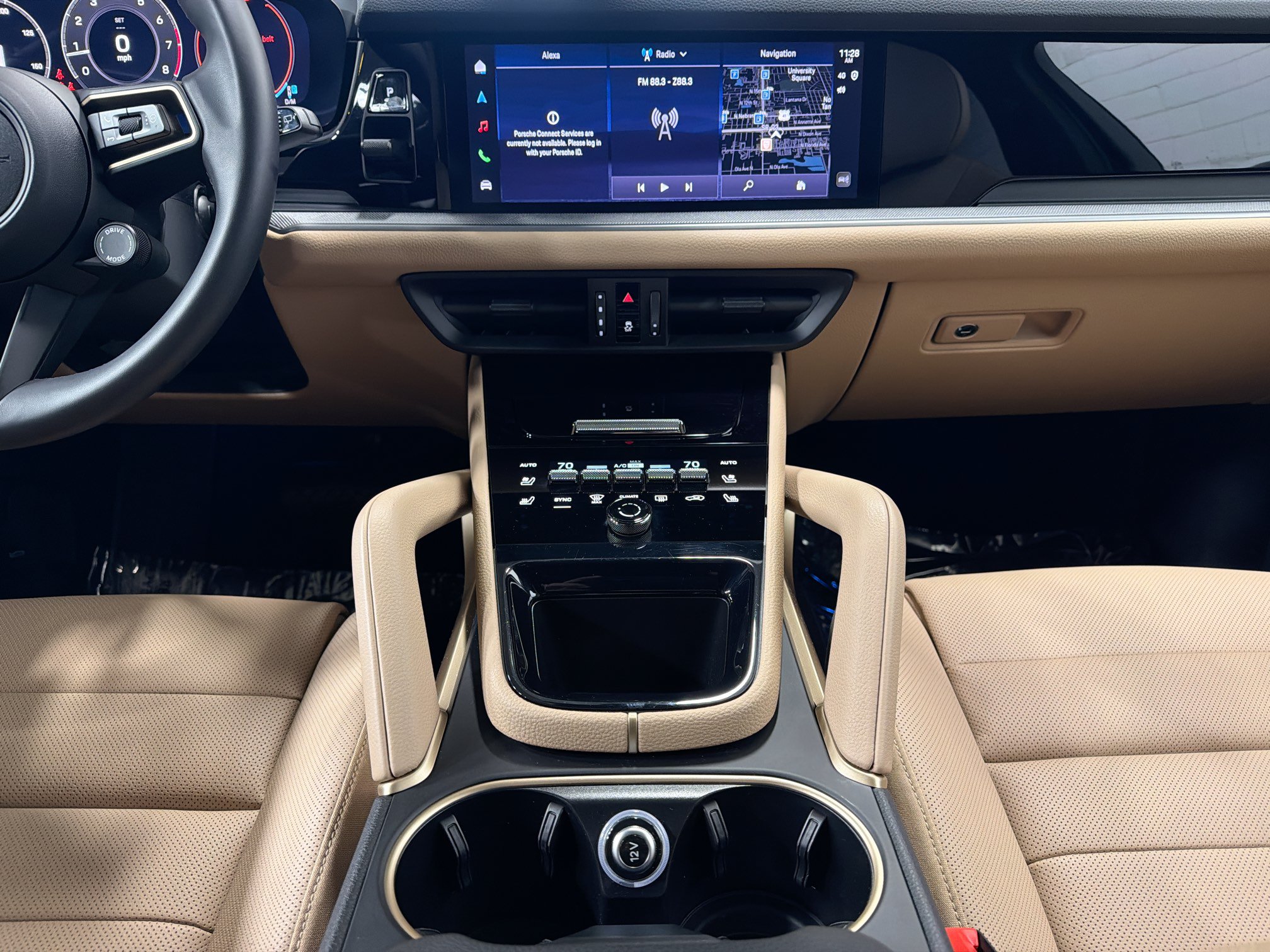 Certified 2026 Porsche Cayenne AWD/4WD image 19