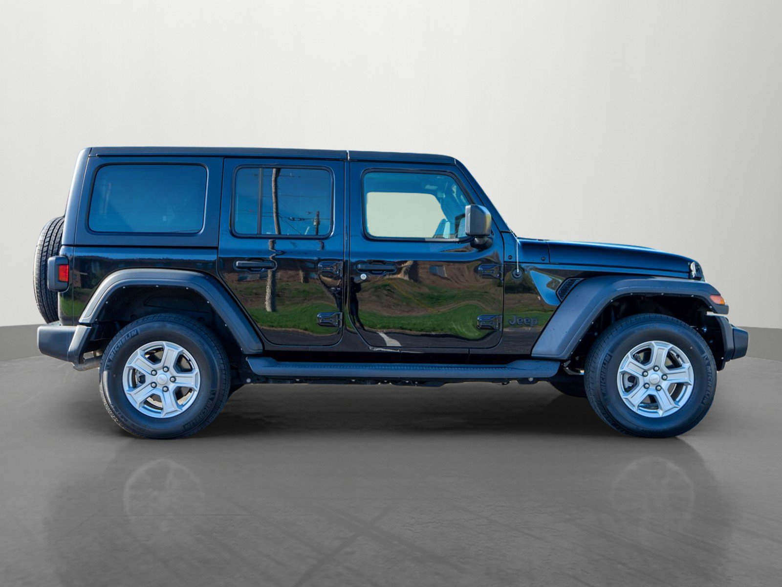Used 2022 Jeep Wrangler Unlimited Sport AWD/4WD image 7